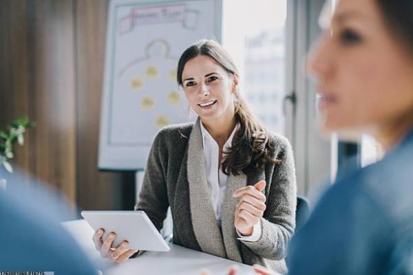 选择万国体育击剑培训的理由(图1)